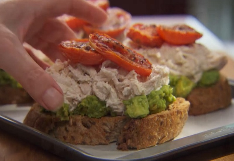 Chicken Toasts with Avocado & Tomato