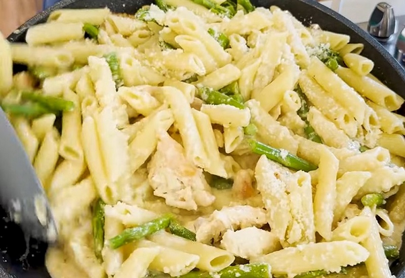 Lemon Chicken Asparagus Pasta