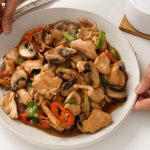 Chicken With Bell Peppers And Mushrooms