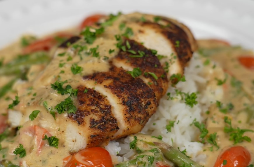 Chicken With Boursin Cheese and Tomatoes