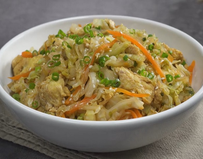 Chicken With Cabbage Carrots