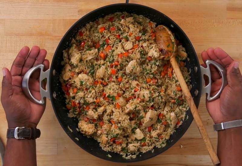 Chicken With Chimichurri Rice