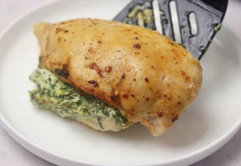 Chicken With Cream Cheese and Spinach