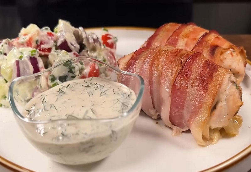Crispy chicken rolls in bacon