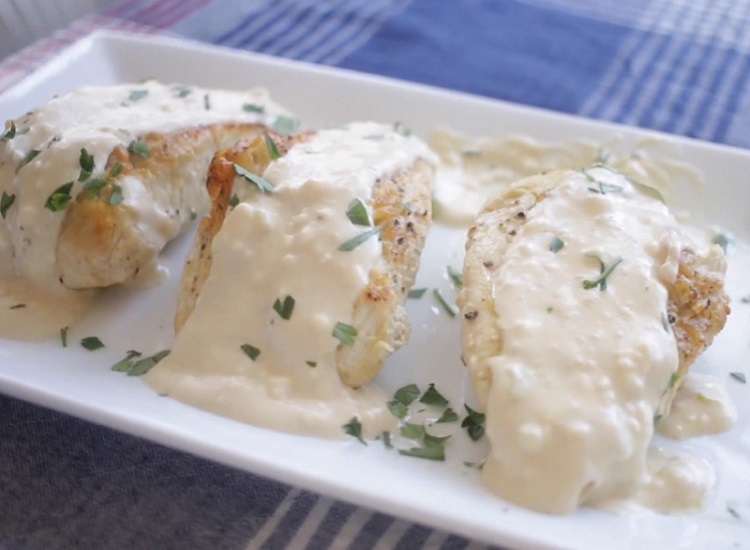 Chicken With Feta Sauce