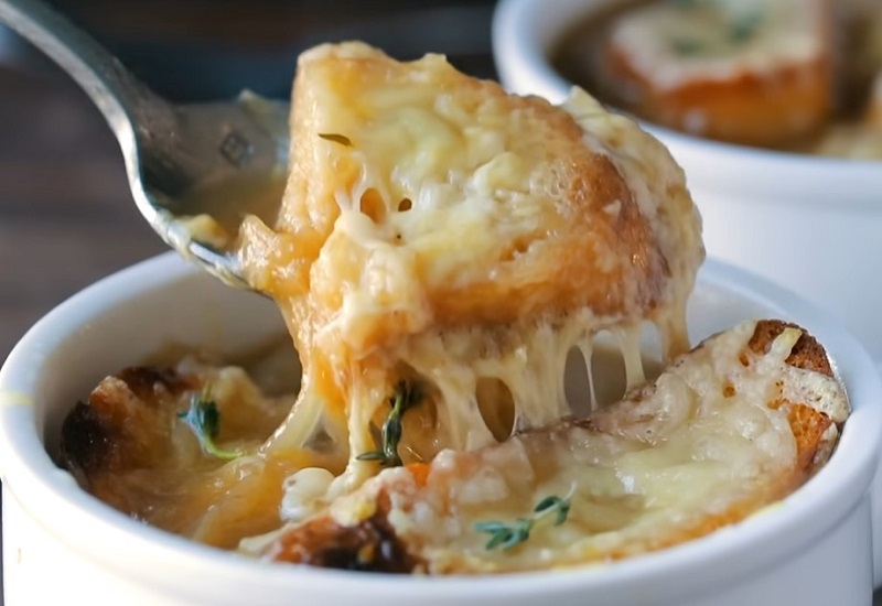 Chicken With French Onion Soup
