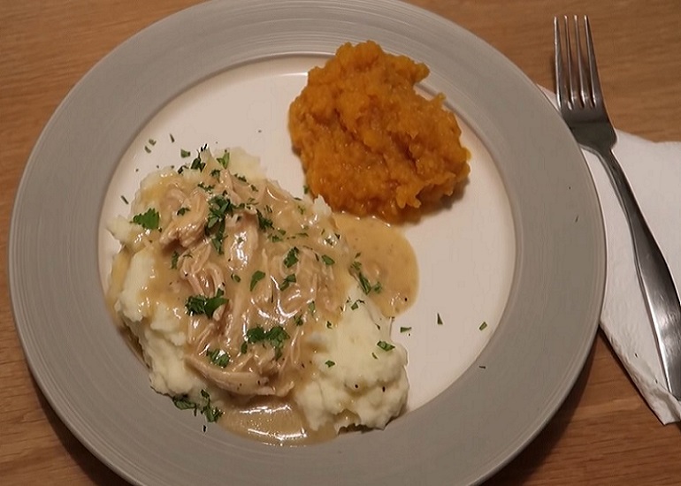 Crockpot Chicken and Gravy