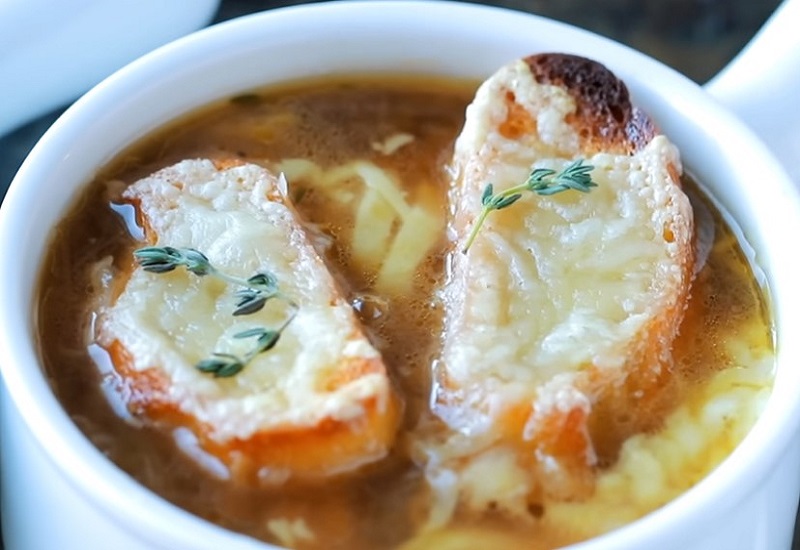 FRENCH ONION SOUP