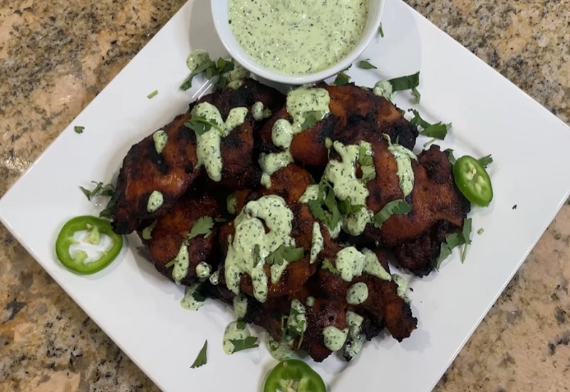 PERUVIAN CHICKEN & GREEN SAUCE