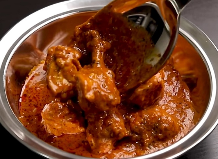 RESTAURANT STYLE CHICKEN GRAVY