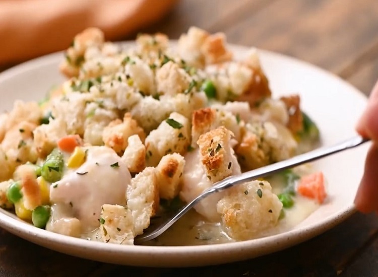 Chicken Stuffing Casserole