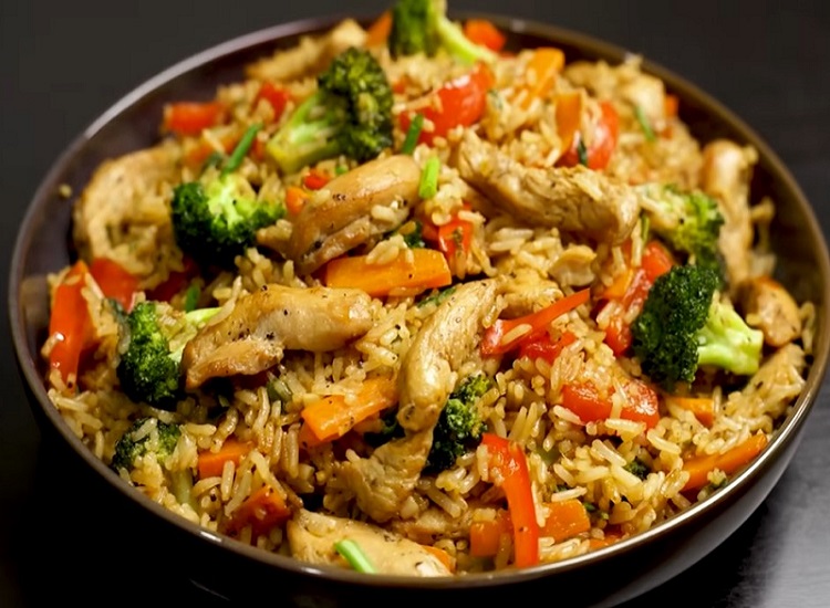 Chicken With Vegetables And Rice