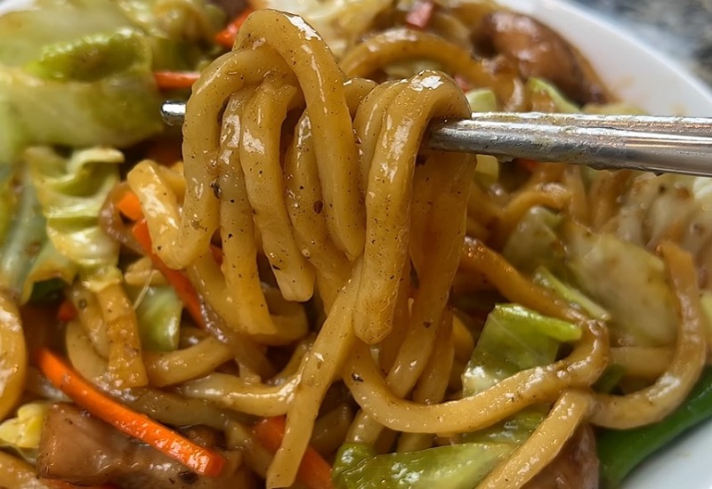 Teriyaki Chicken And Udon Stir Fry