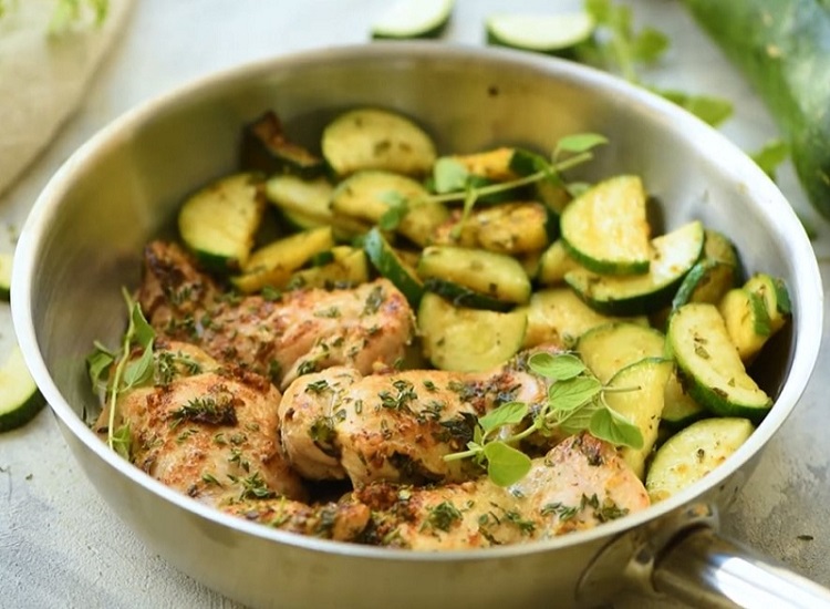 Buttery Garlic Herb Chicken with Zucchini