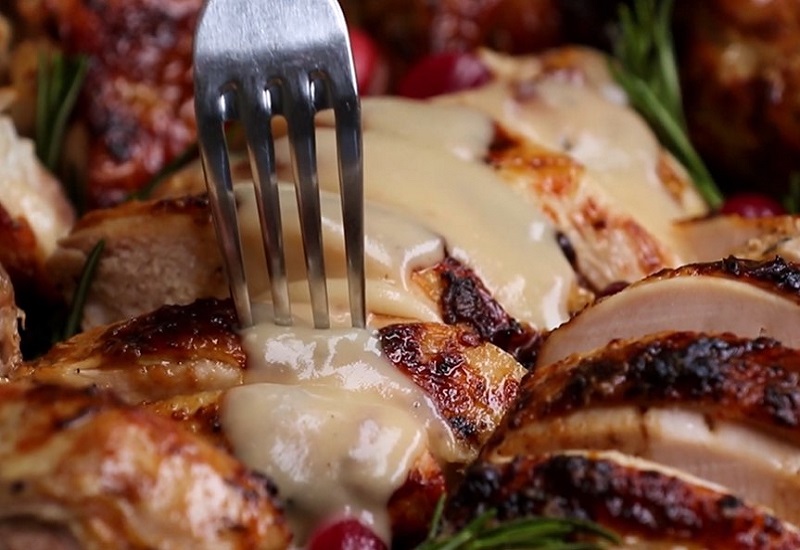 GARLIC HERB BUTTER ROAST TURKEY