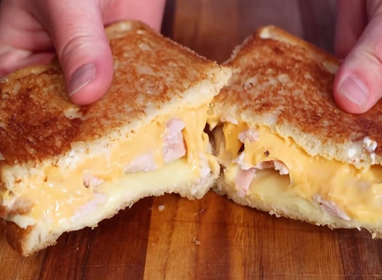 Turkey Grilled Cheese Sandwich