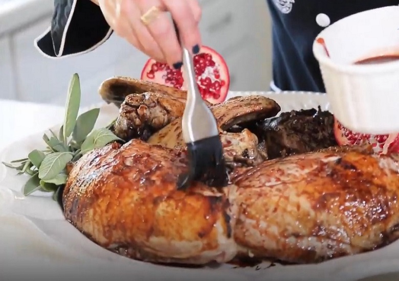Turkey With Pomegranate
