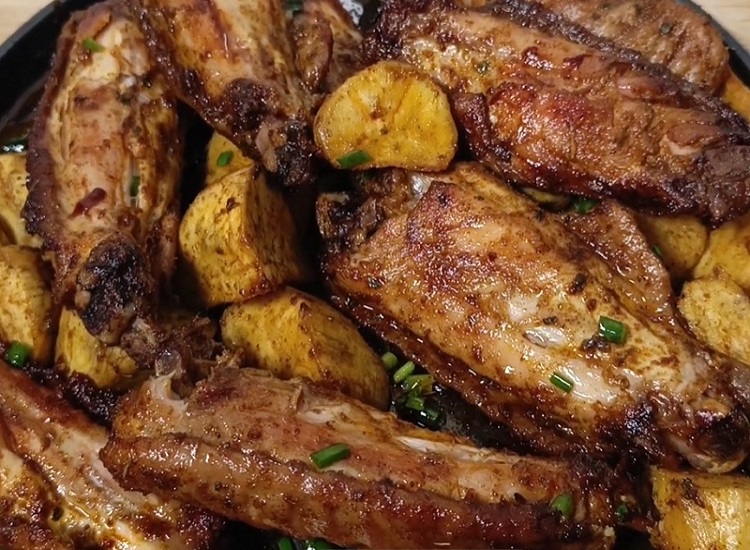 Turkey With Potatoes