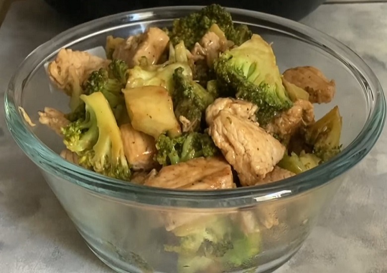 Turkey with Broccoli Stir Fry