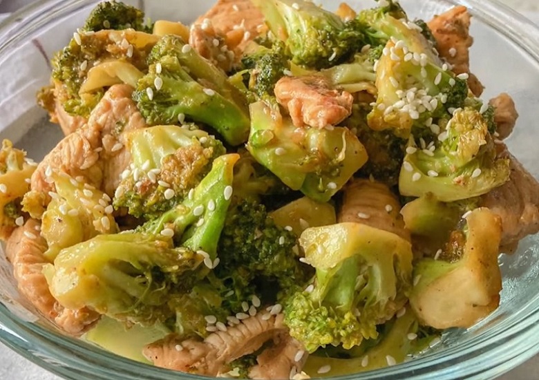 Turkey with Broccoli