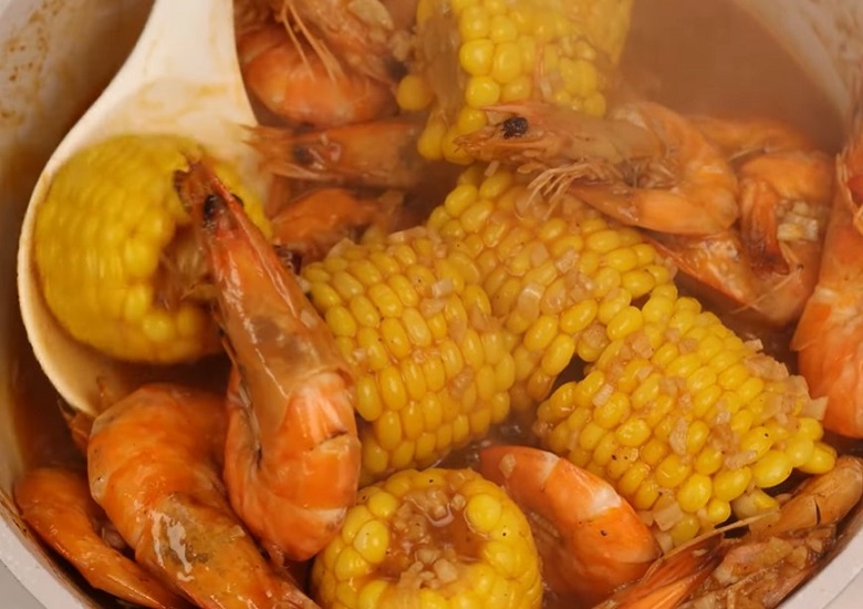 Garlic Butter Shrimp Corn