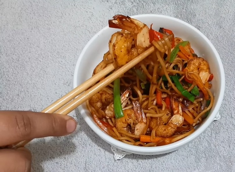 Prawn Chowmein Recipe