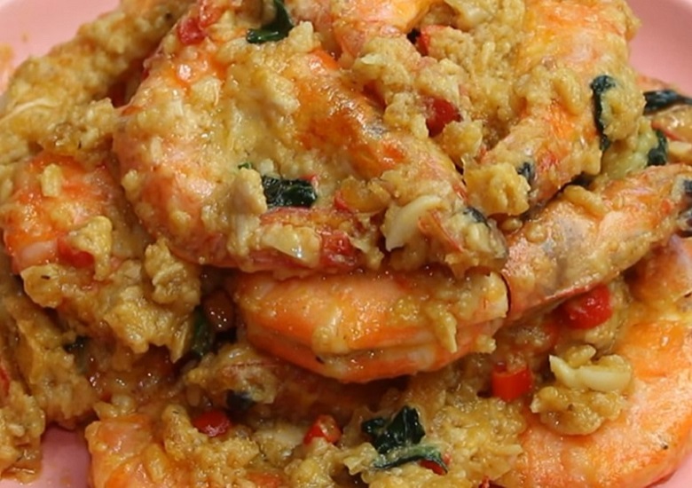 Shrimp With Egg Yolk Sauce