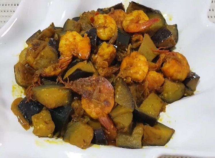 Shrimp With Eggplant