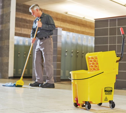 Understanding the Rubbermaid Mop Bucket