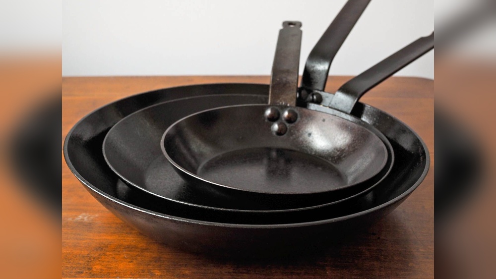 How to Use Carbon Steel Pan